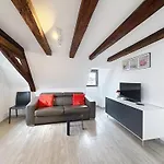 A L'ill - & Hyper Centre Apartment