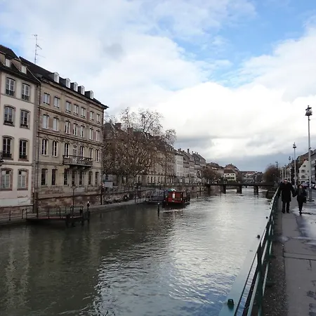 A L'ill - Apparts&studios Hyper Centre Estrasburgo