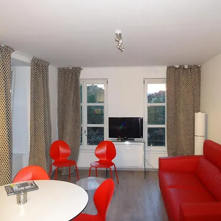 A L'ill - & Hyper Centre شقة