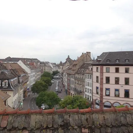 A L'ill - & Hyper Centre Apartment Strasbourg